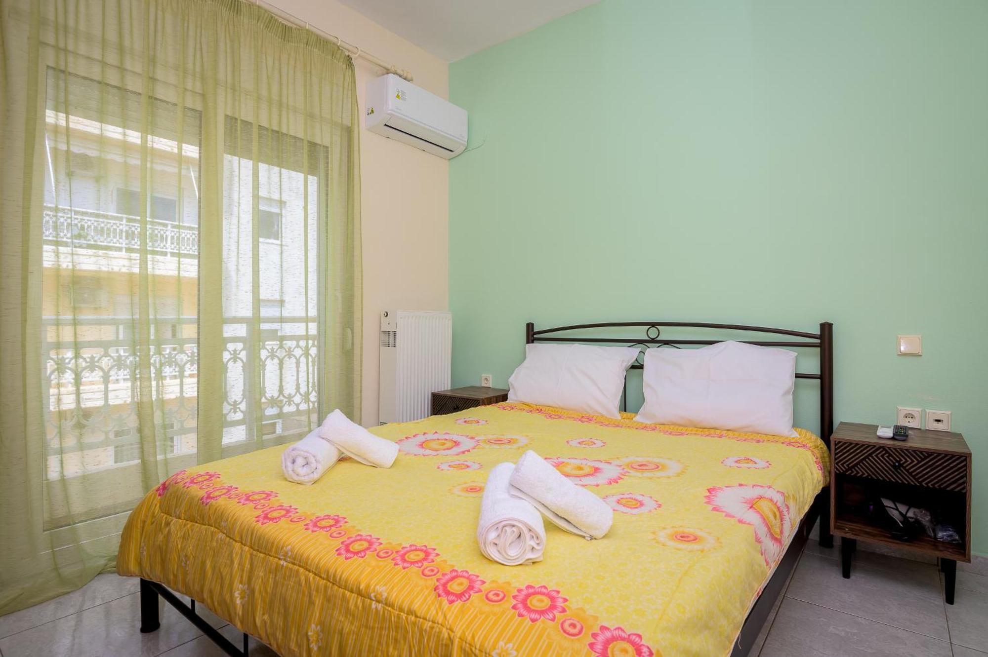 Sea View Apartment Nea Chili Bagian luar foto