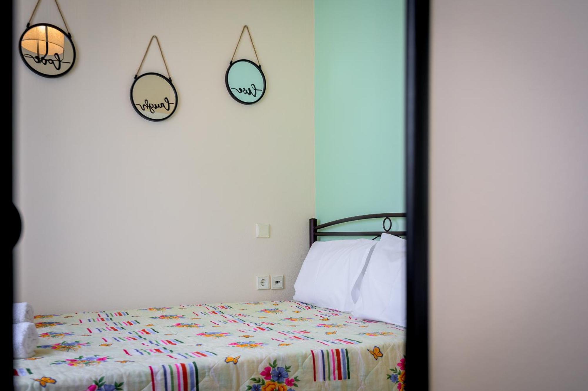 Sea View Apartment Nea Chili Bagian luar foto